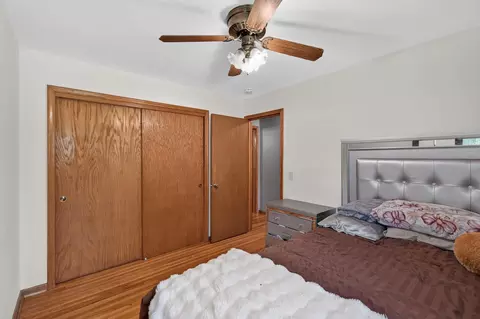 Bedroom - 6911 E River Rd NE, Fridley, MN 55432 photo 4 of 6