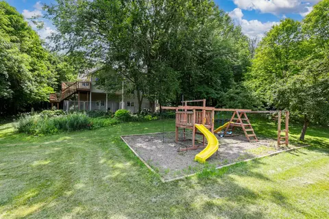 Exterior - 2520 E 265th St, Webster, MN 55088 photo 4 of 9