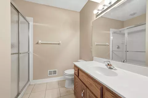 Bath - 2520 E 265th St, Webster, MN 55088 photo 5 of 5