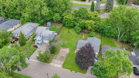 3204 Grimes Ave N, Robbinsdale, MN 55422