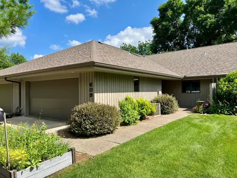 609 Meldahl Ln, Northfield, MN 55057