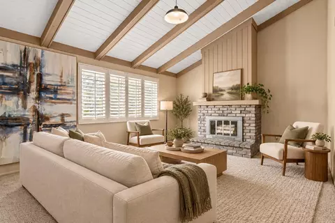 3459 Highlander Dr, Eagan, MN 55122
