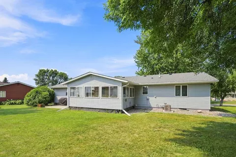 Exterior - 551 6th St E, Hector, MN 55342 photo 2 of 4