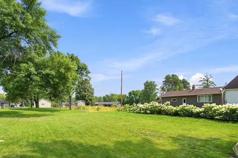 Exterior - 551 6th St E, Hector, MN 55342 photo 4 of 4