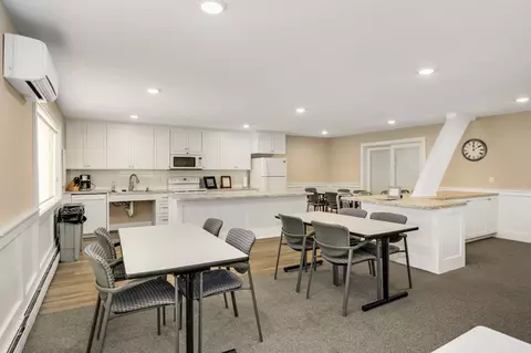 Dining - 5410 Three Points Blvd #436, Mound, MN 55364 photo 1 of 1