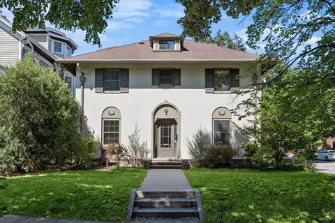 1766 Emerson Ave S, Minneapolis, MN 55403