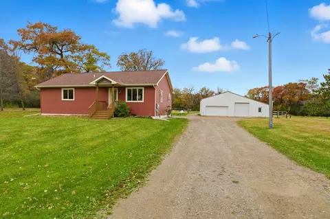 3135 Quarry Rd NE, Sauk Rapids, MN 56379