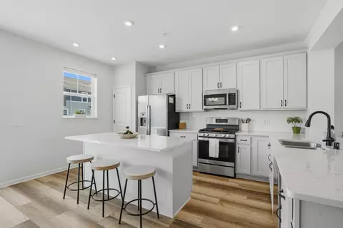 Kitchen - 6924 Huckleberry Dr, Excelsior, MN 55331 photo 1 of 2
