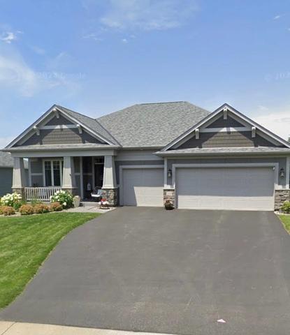 2319 Hillcrest Dr, Hudson, WI 54016