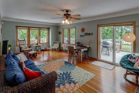 Living - 15307 Pine Shores Rd, Brainerd, MN 56401 photo 2 of 4