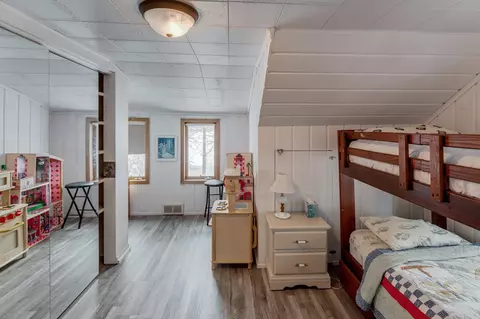 Bedroom - 15307 Pine Shores Rd, Brainerd, MN 56401 photo 3 of 9