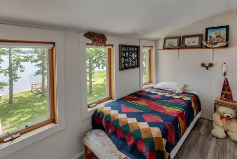 Bedroom - 15307 Pine Shores Rd, Brainerd, MN 56401 photo 4 of 9