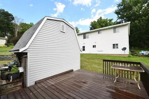 Exterior - 374 Cherry St W, Mazeppa, MN 55956 photo 8 of 13