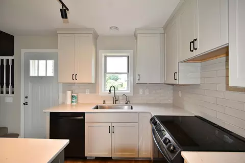 Kitchen - 374 Cherry St W, Mazeppa, MN 55956 photo 5 of 5