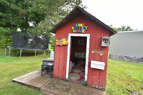 Exterior - 374 Cherry St W, Mazeppa, MN 55956 photo 10 of 13