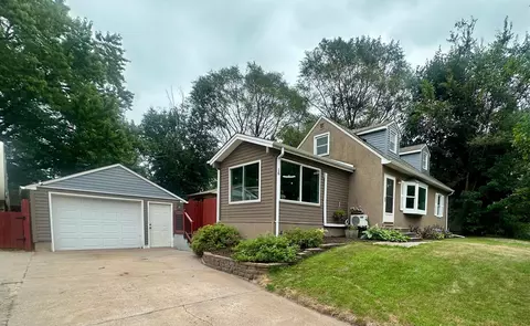 Exterior - 16 Circle Dr, Circle Pines, MN 55014 photo 9 of 9