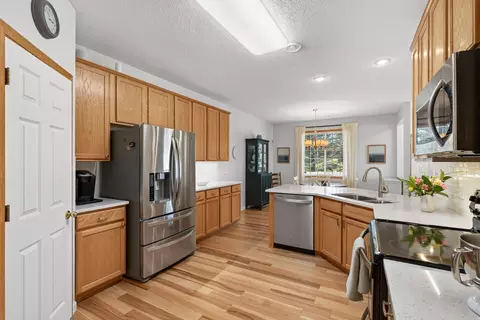 Kitchen - 14179 Avalon Path, Rosemount, MN 55068 photo 3 of 6
