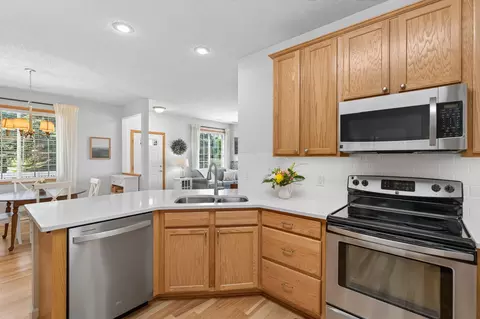 Kitchen - 14179 Avalon Path, Rosemount, MN 55068 photo 6 of 6