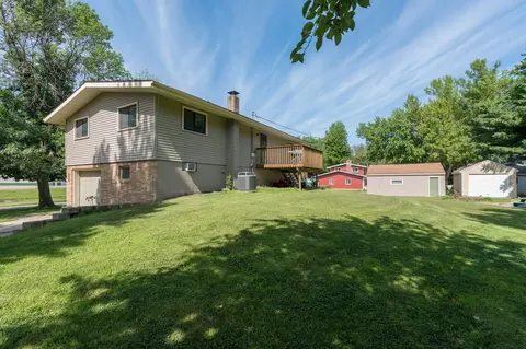 Exterior - 712 Pine St, Nicollet, MN 56074 photo 9 of 13