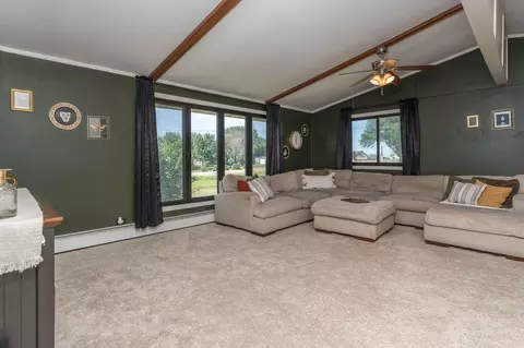 Living - 712 Pine St, Nicollet, MN 56074 photo 5 of 7