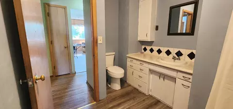 Bath - 601 N Bruce St, Marshall, MN 56258 photo 2 of 3