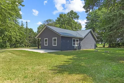 Exterior - 2615 210th Ave, Marshall, MN 56258 photo 7 of 19