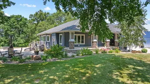 Exterior - 2615 210th Ave, Marshall, MN 56258 photo 12 of 19