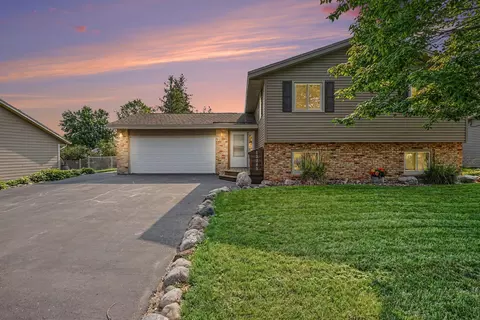 13285 Lynn Ave, Savage, MN 55378