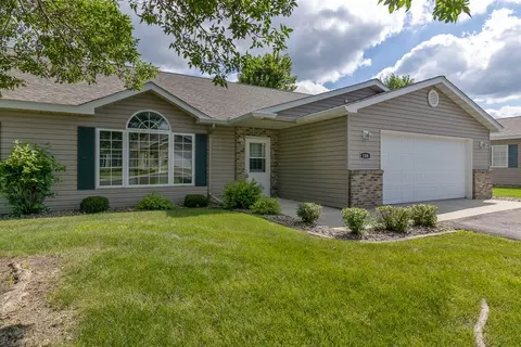 108 Gull Path, Mankato, MN 56001