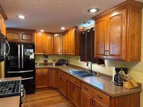 Kitchen - 600 Elm Ave, Olivia, MN 56277 photo 1 of 4
