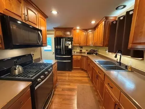 Kitchen - 600 Elm Ave, Olivia, MN 56277 photo 3 of 4