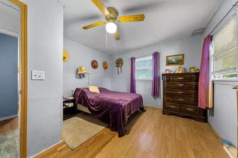 Bedroom - 511 Division St, Waterville, MN 56096 photo 1 of 5
