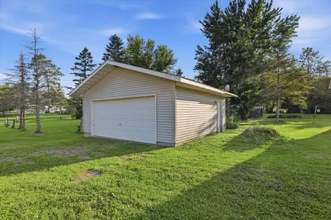 127 N 2nd Ave, Warba, MN 55793 photo 35