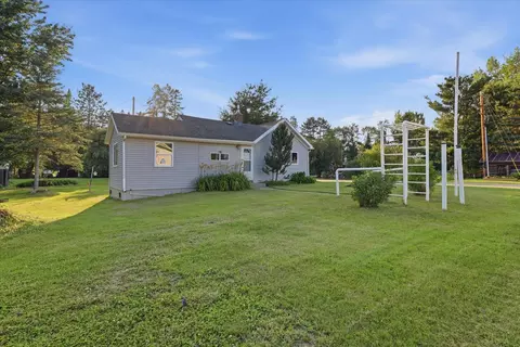 127 N 2nd Ave, Warba, MN 55793 photo 33