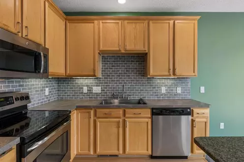 Kitchen - 13510 Brick Path, Rosemount, MN 55068 photo 7 of 7