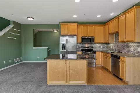 Kitchen - 13510 Brick Path, Rosemount, MN 55068 photo 3 of 7