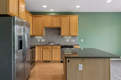 Kitchen - 13510 Brick Path, Rosemount, MN 55068 photo 6 of 7
