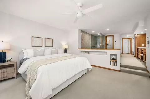 Bedroom - 6658 Smithtown Rd, Excelsior, MN 55331 photo 3 of 4