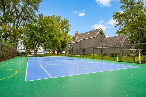 Exterior - 6658 Smithtown Rd, Excelsior, MN 55331 photo 7 of 11