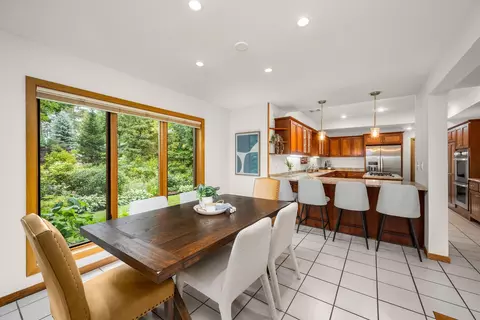 Dining - 6658 Smithtown Rd, Excelsior, MN 55331 photo 2 of 2
