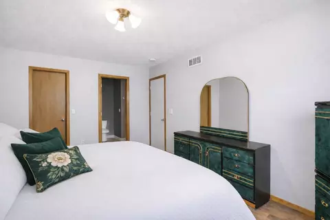 Bedroom - 15865 Griffon Path, Apple Valley, MN 55124 photo 1 of 2