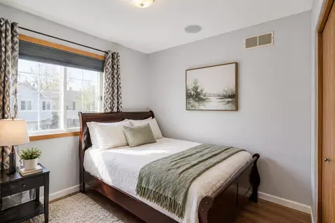 Bedroom - 15865 Griffon Path, Apple Valley, MN 55124 photo 2 of 2