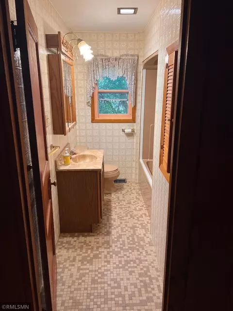 Bath - 1111 E Camp St, Ely, MN 55731 photo 1 of 4
