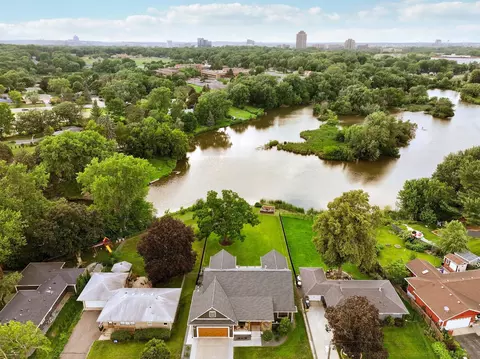 View/Area - 8524 Haeg Dr, Bloomington, MN 55431 photo 7 of 16