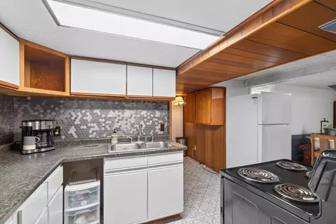 Kitchen - 209 Dayton Rd, Champlin, MN 55316 photo 3 of 3