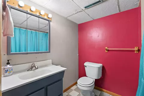 Bath - 209 Dayton Rd, Champlin, MN 55316 photo 2 of 2