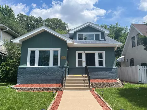 3430 Humboldt Ave N, Minneapolis, MN 55412