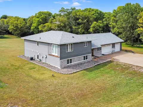 9955 Hall Ave NE, Monticello, MN 55362
