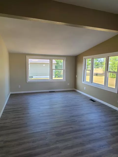 Living - 14 Hemlock Cir, Babbitt, MN 55706 photo 1 of 1