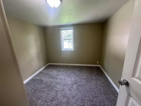 2103 3rd Ave NE, Austin, MN 55912 photo 6